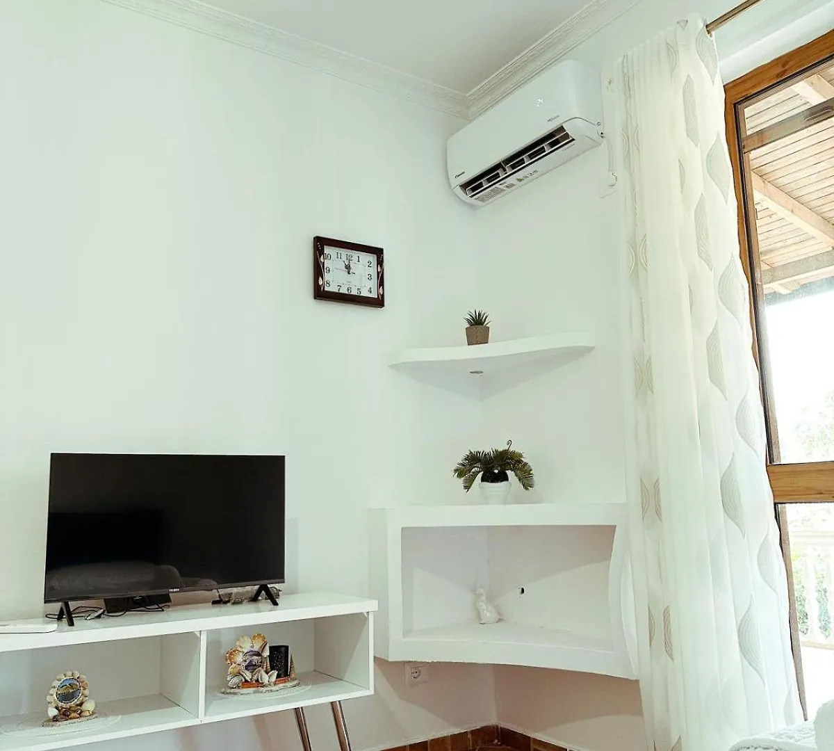 ***  Vizion Hotel Shkoder Albania