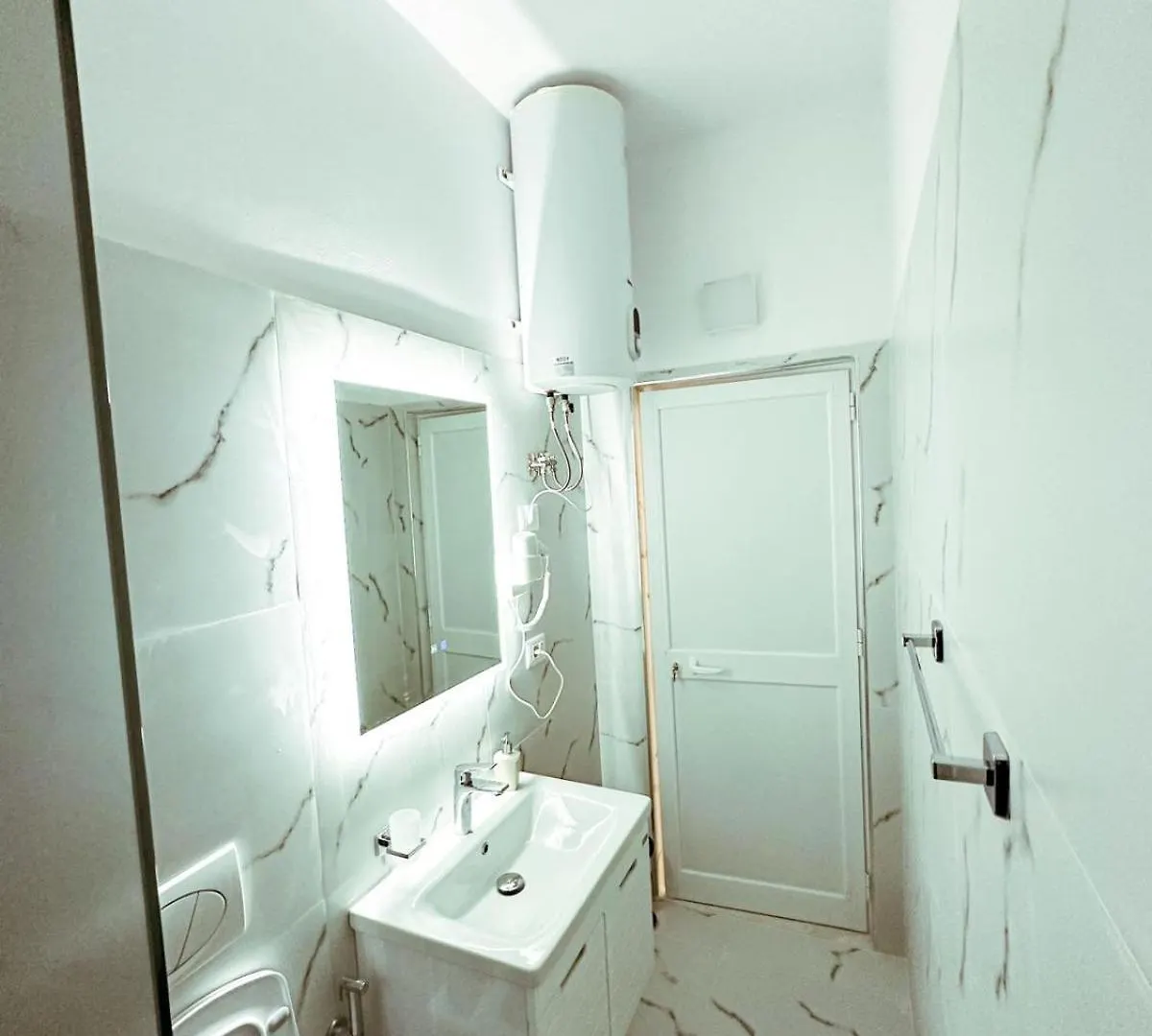 Vizion Hotel Shkoder 3*,