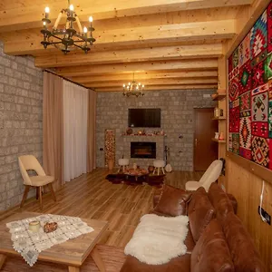 Old House Canaj